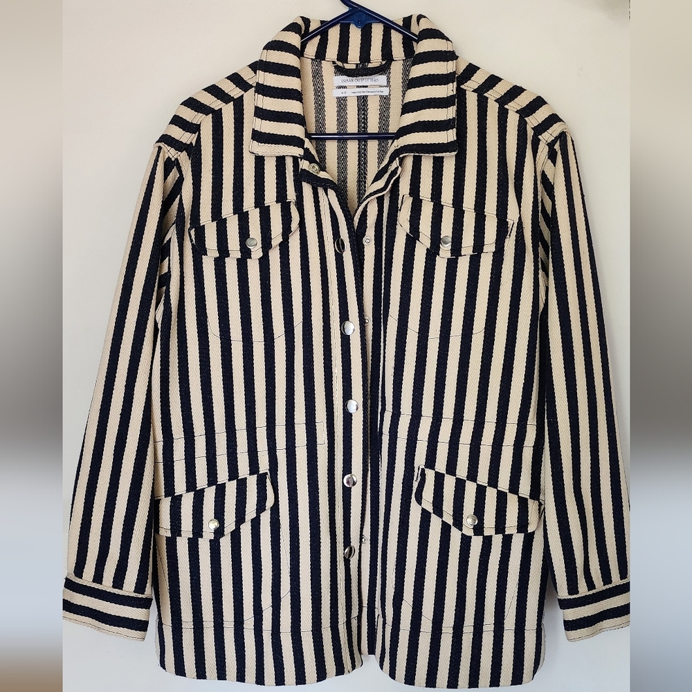 Urban Outfitters Navy and Cream Striped Lightweight Utility Jacket, Size Small